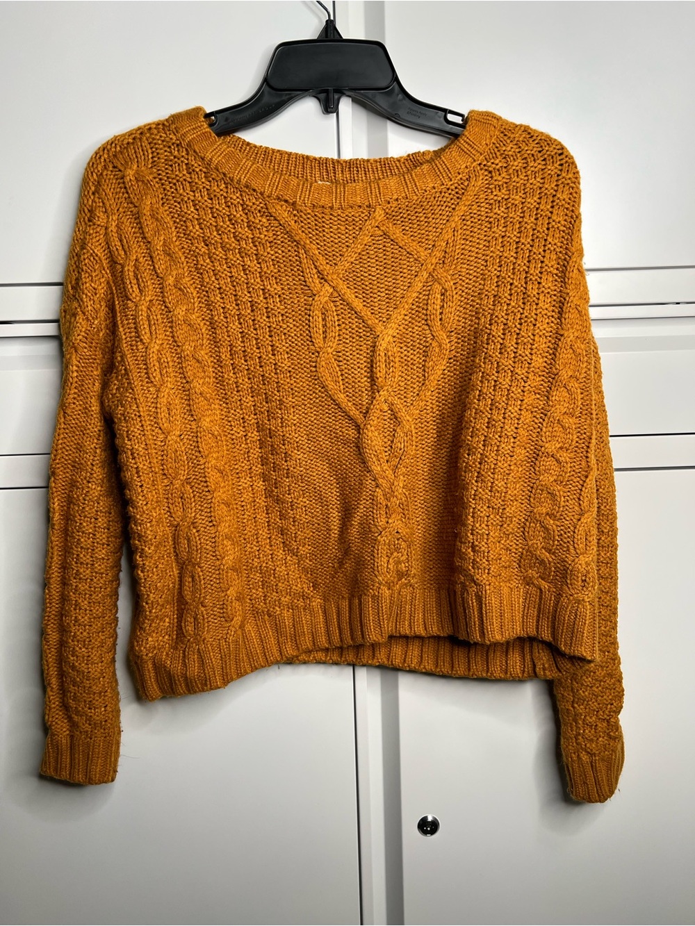 ☀️Mudd Women's Mustard Cable Knit Crewneck Sweater